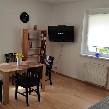Apartament Przy Wroclawskim Stadionie Kültér fotó
