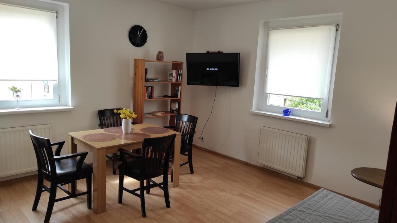 Apartament Przy Wroclawskim Stadionie Kültér fotó