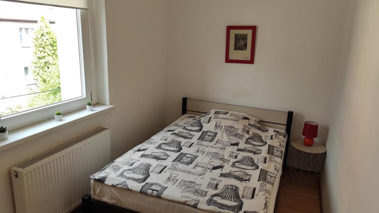 Apartament Przy Wroclawskim Stadionie Kültér fotó